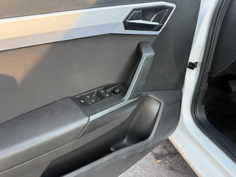 SEAT IBIZA FL HB 1.6 AUT 2023 - Imagen 11 de 20