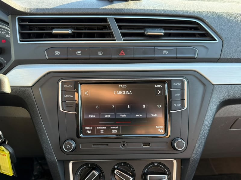 Volkswagen GOL HIGHLINE 1.6 AUT 2022 - Imagen 15 de 20