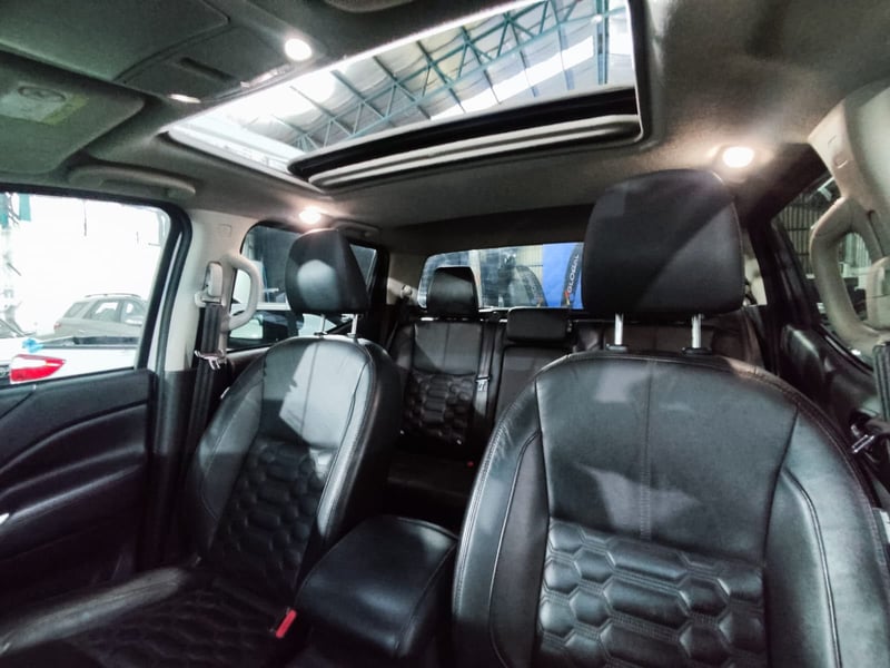 Nissan NAVARA DC 4X4 2.3 AUT 2023 - Imagen 9 de 15