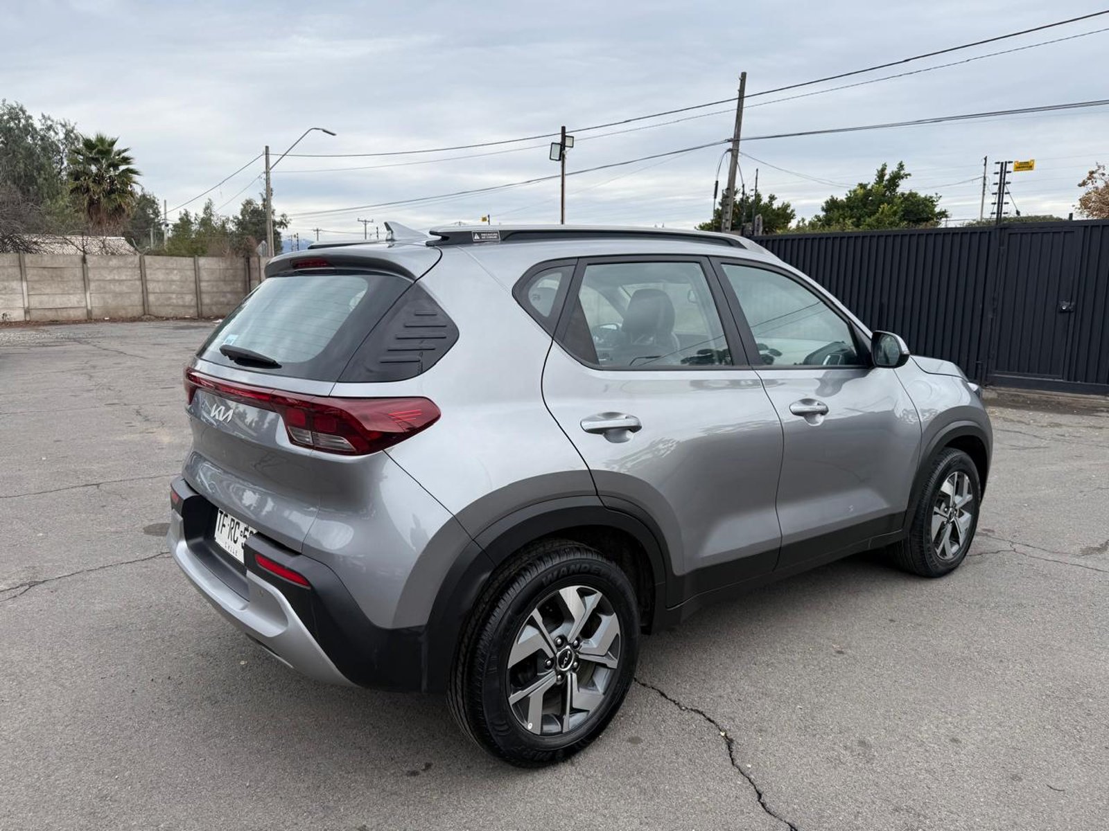 Kia SONET EX 1.5 2024 - Imagen 5 de 20