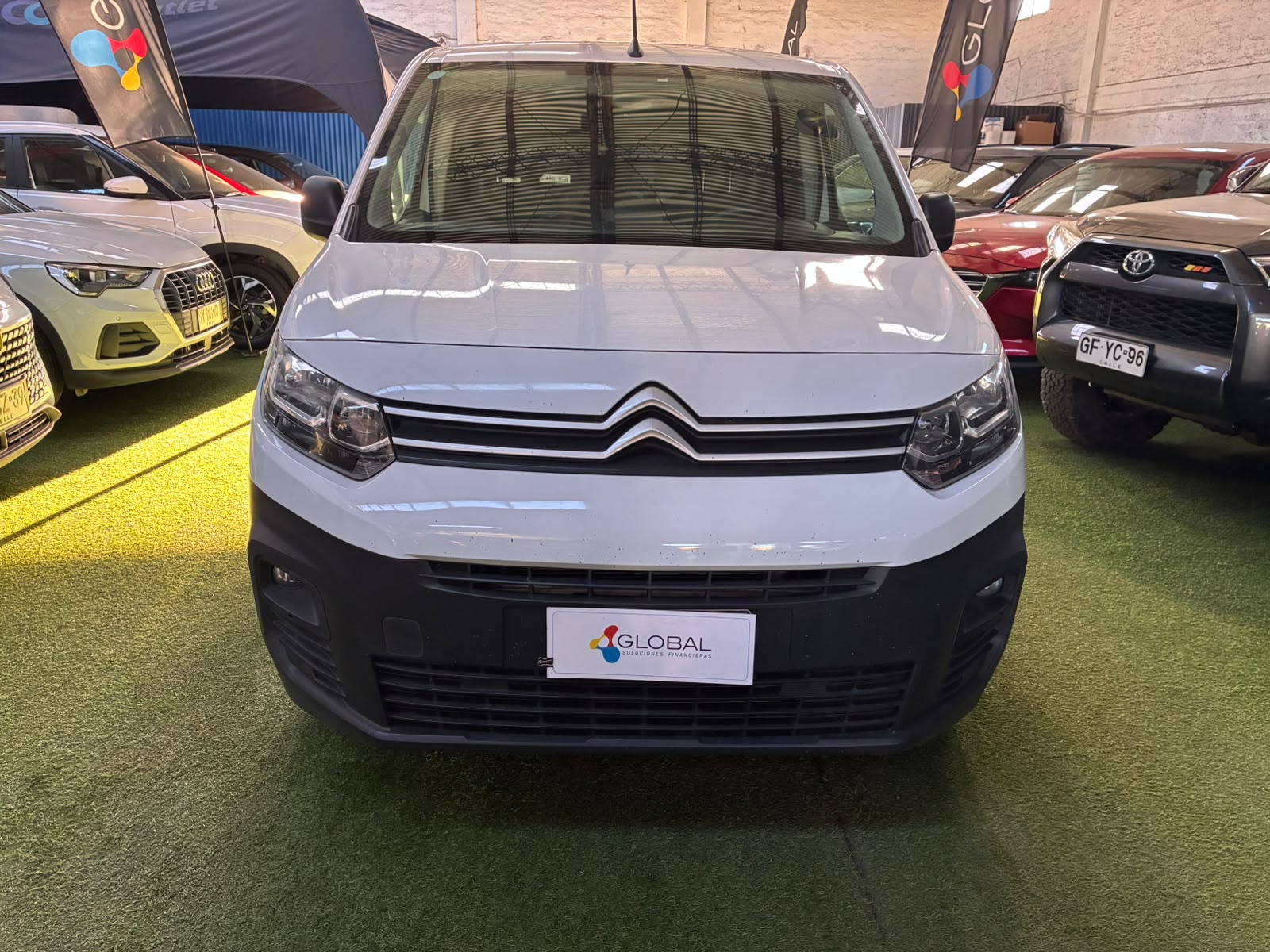 Citroën BERLINGO 1.5 2025 - Imagen 6 de 10