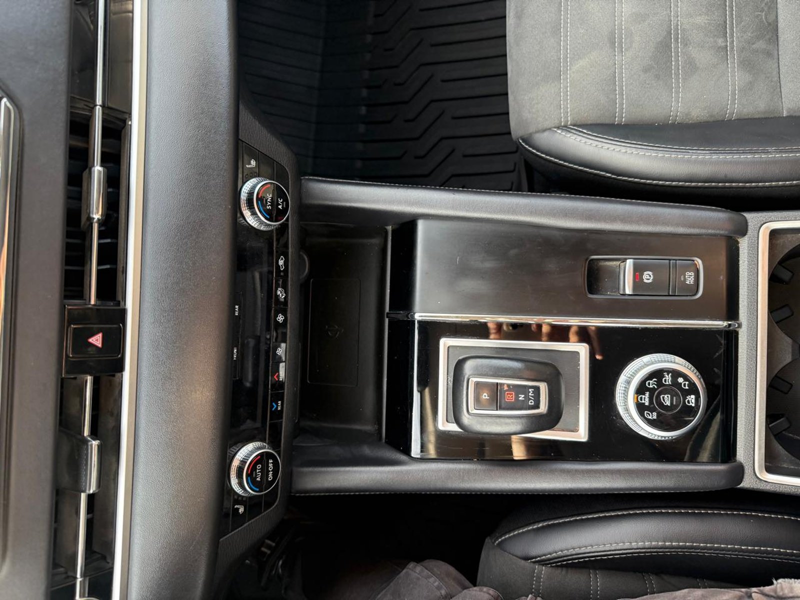 Mitsubishi OUTLANDER GLS 4X4 2.5 AT 2024 - Imagen 17 de 20