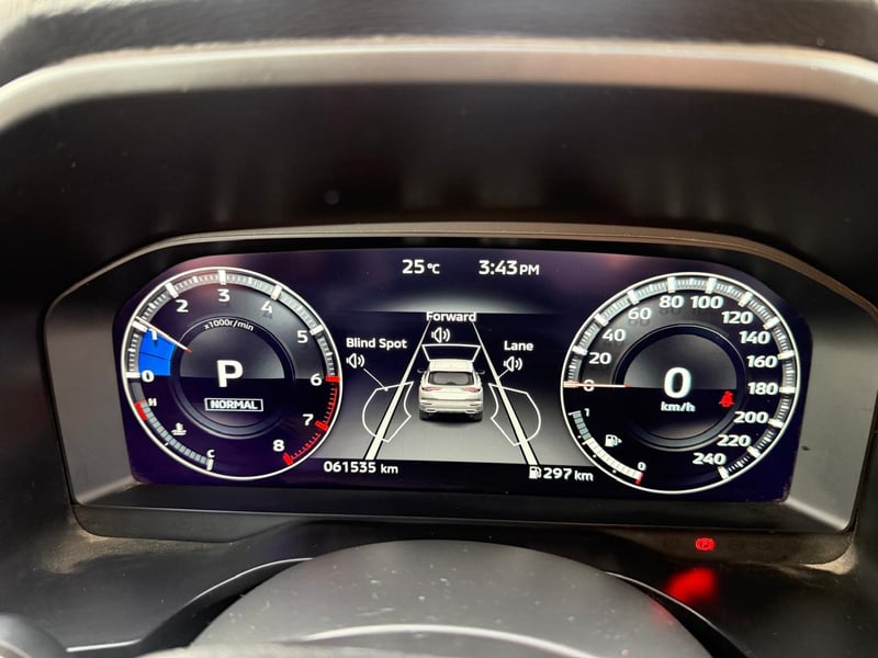 Mitsubishi OUTLANDER GLS 4X4 2.5 AT 2024 - Imagen 14 de 20