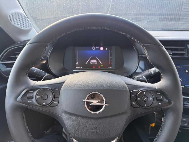 Opel CORSA 100 1.2 AUT 2025 - Imagen 14 de 20