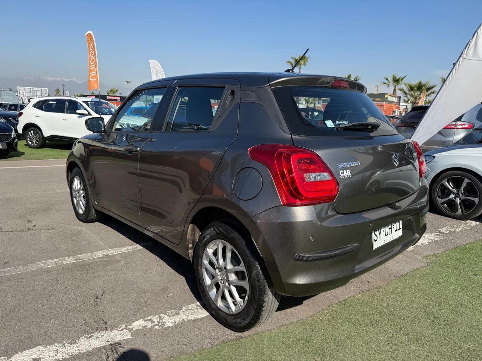 Suzuki SWIFT GL SPORT HB 1.2 2023 - Foto 3 de 20