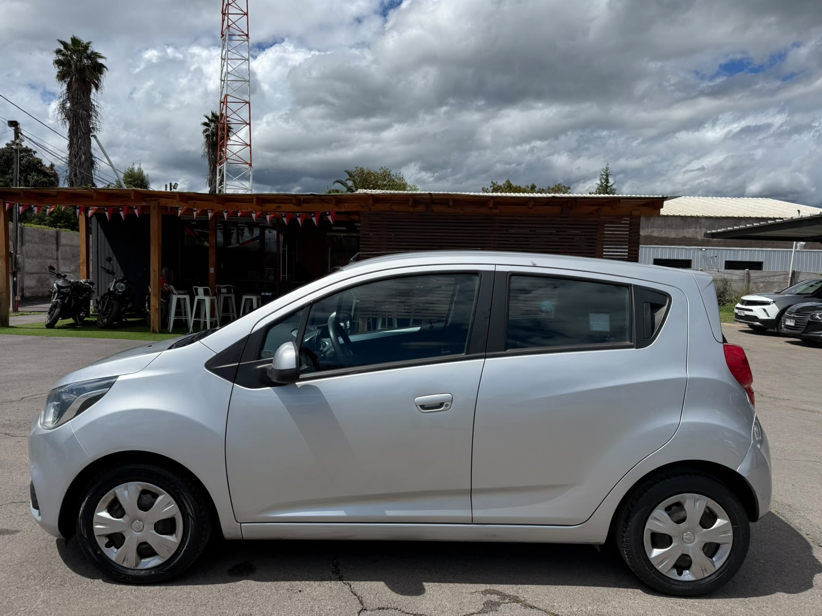 Chevrolet SPARK GT HB DOHC 1.2 2020 - Foto 2 de 20