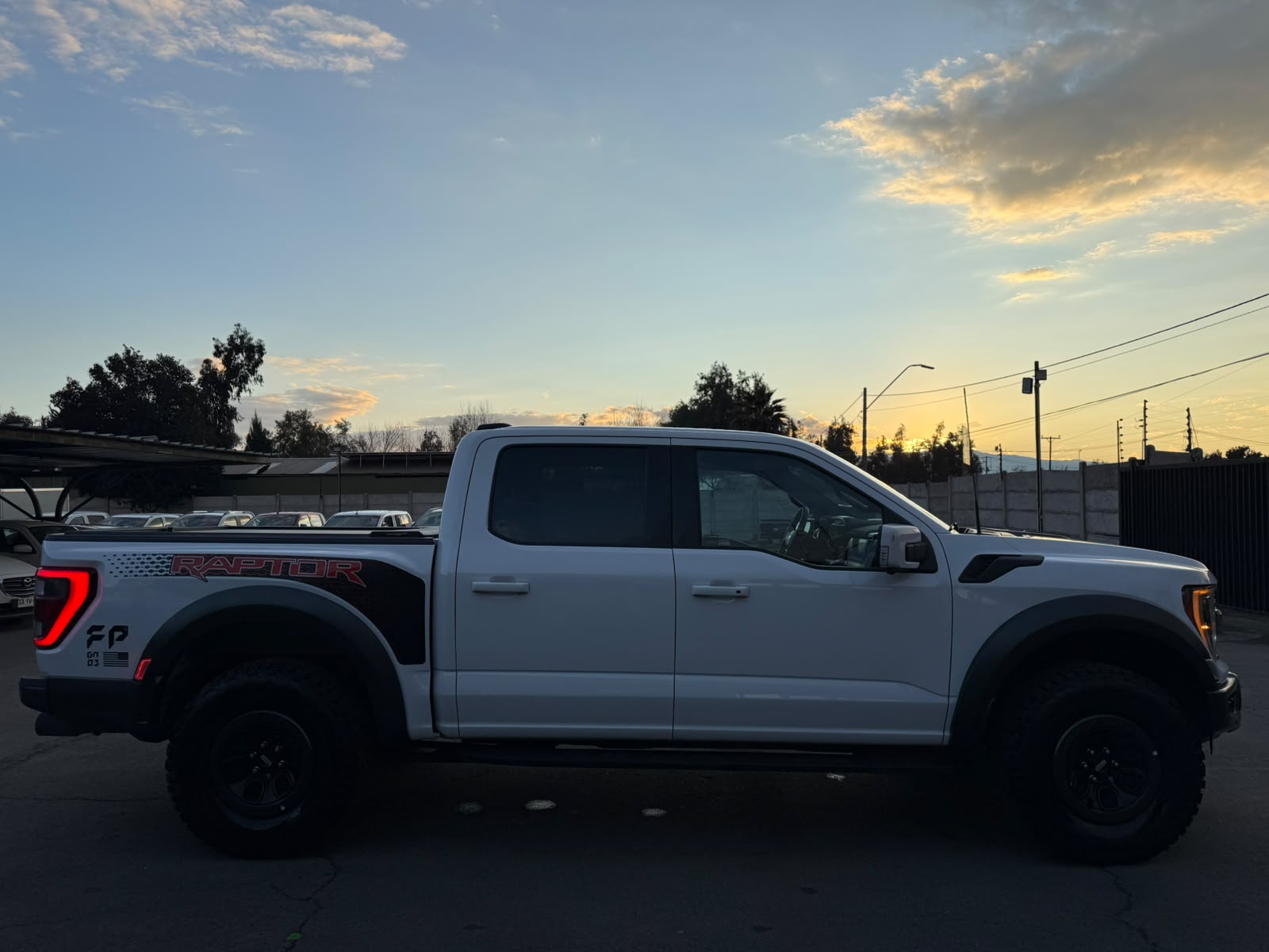 Ford F150 RAPTOR 4X4 3.5 AUT 2023 - Imagen 6 de 20