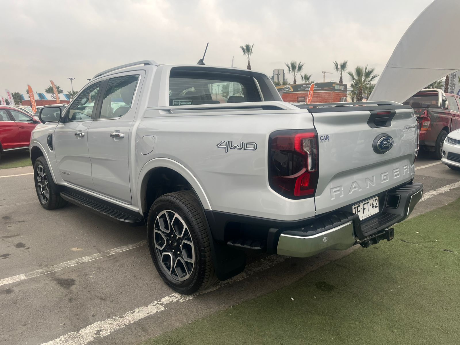 Ford RANGER LIMITED 2024 - Foto 3 de 18