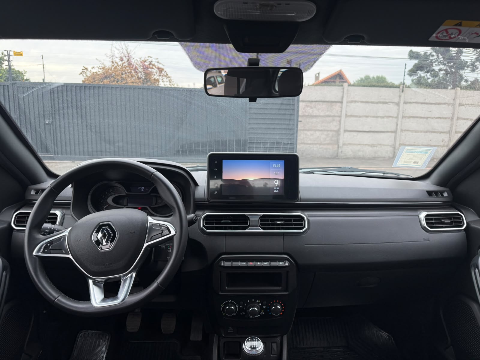 Renault OROCH ZEN 1.6 2025 - Imagen 12 de 20