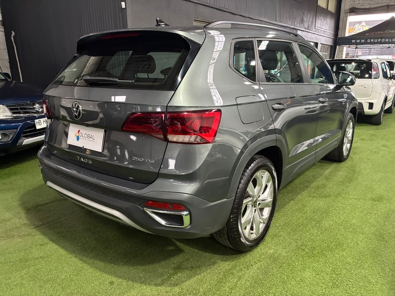 Volkswagen TAOS TSI 1.4 AT 2023 - Imagen 4 de 12