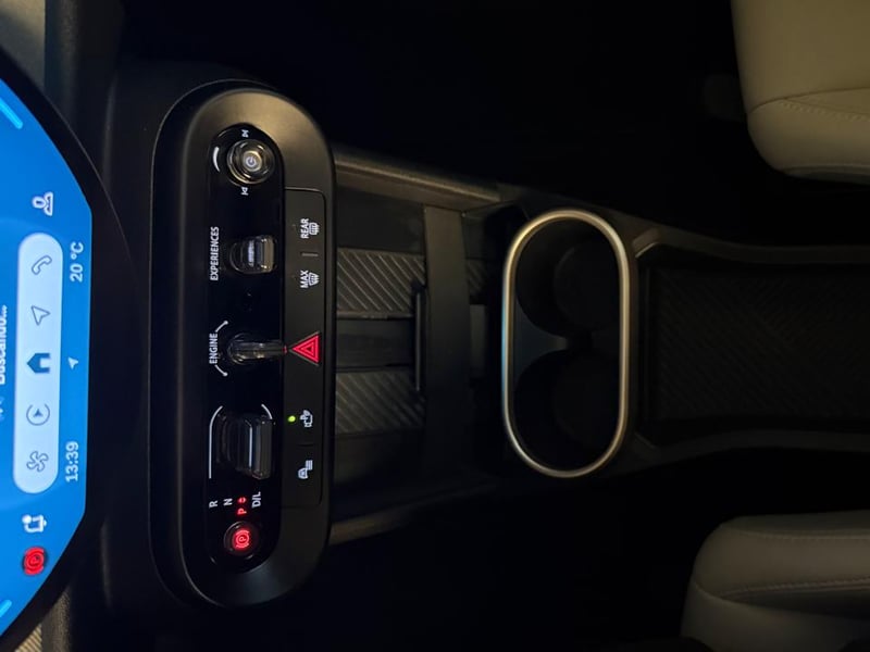 Mini COOPER C 1.5 AUT 2025 - Imagen 18 de 20