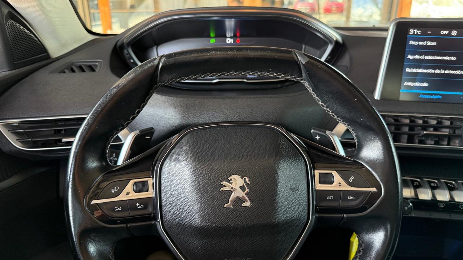 Peugeot 5008 BLUEHDI 130 1.5 AUT 2020 - Imagen 12 de 19
