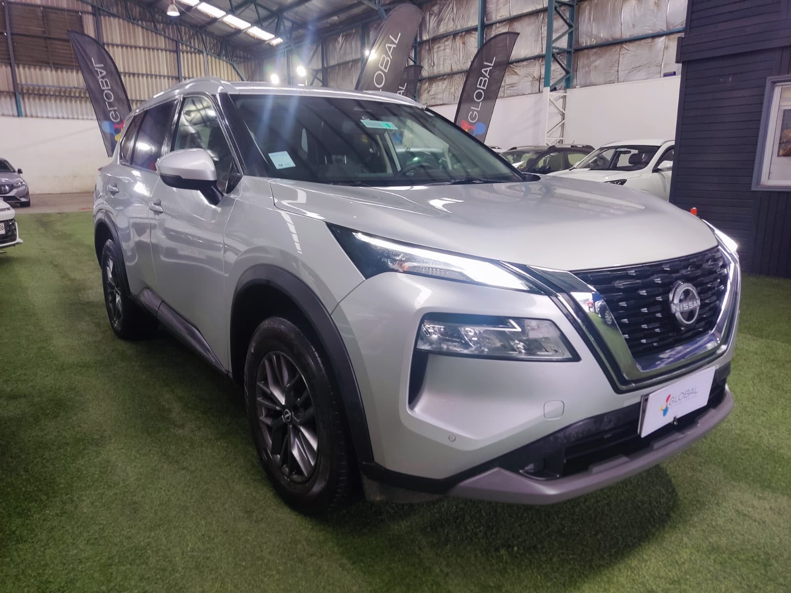 Nissan X TRAIL 4X2 2.5 AUT 2025 - Foto 5 de 14