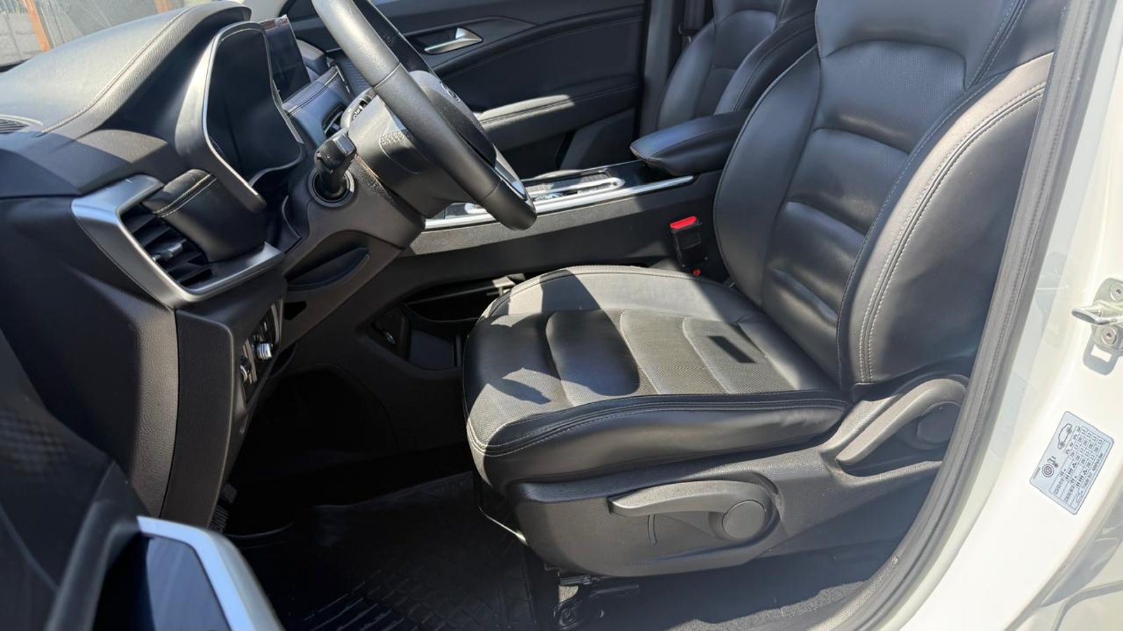 JAC JS8 LUXURY 1.5 2022 - Imagen 11 de 20
