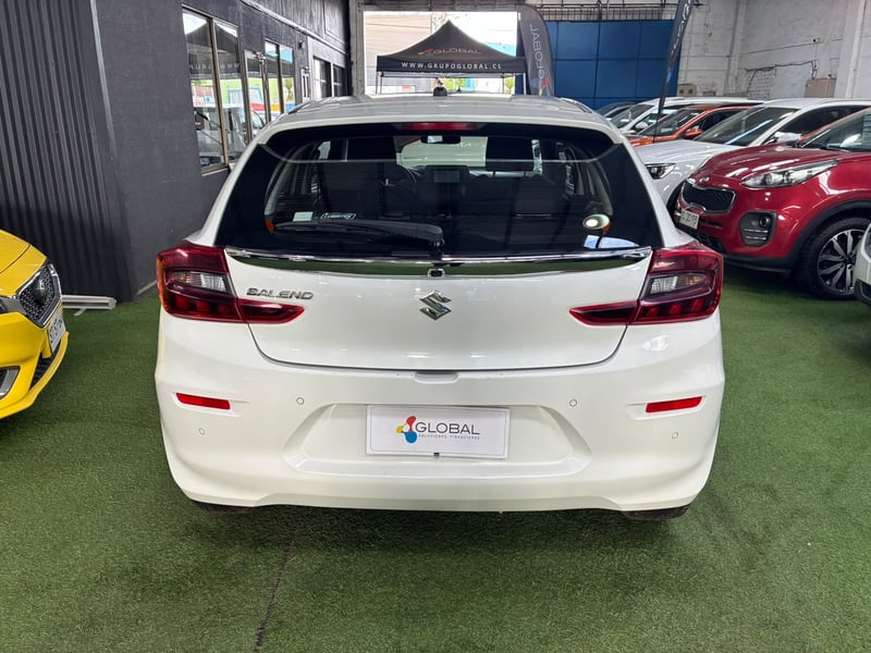 Suzuki BALENO 4X2 1.5 2025 - Imagen 3 de 11