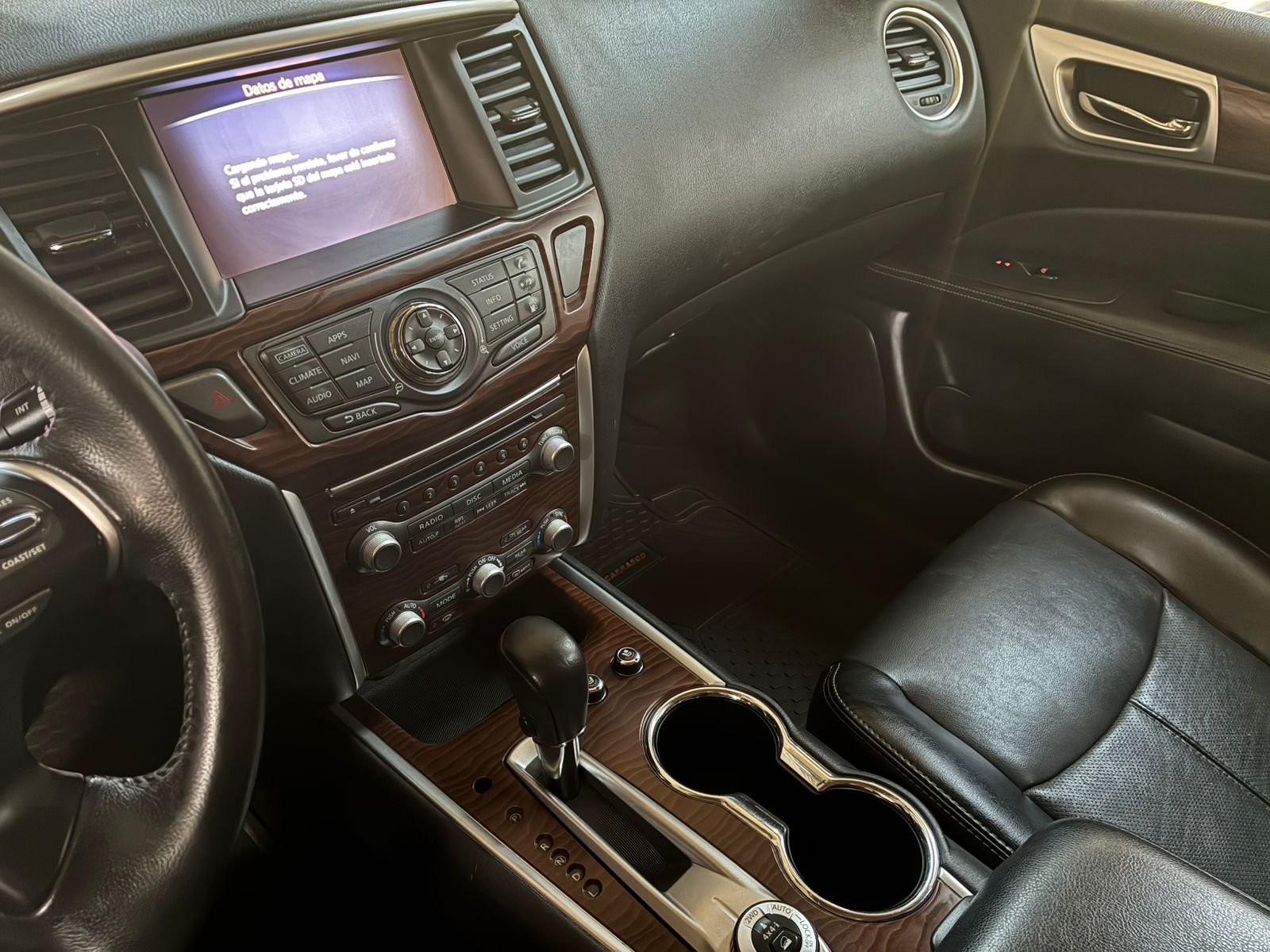 Nissan PATHFINDER 4WD 2020 - Imagen 9 de 14