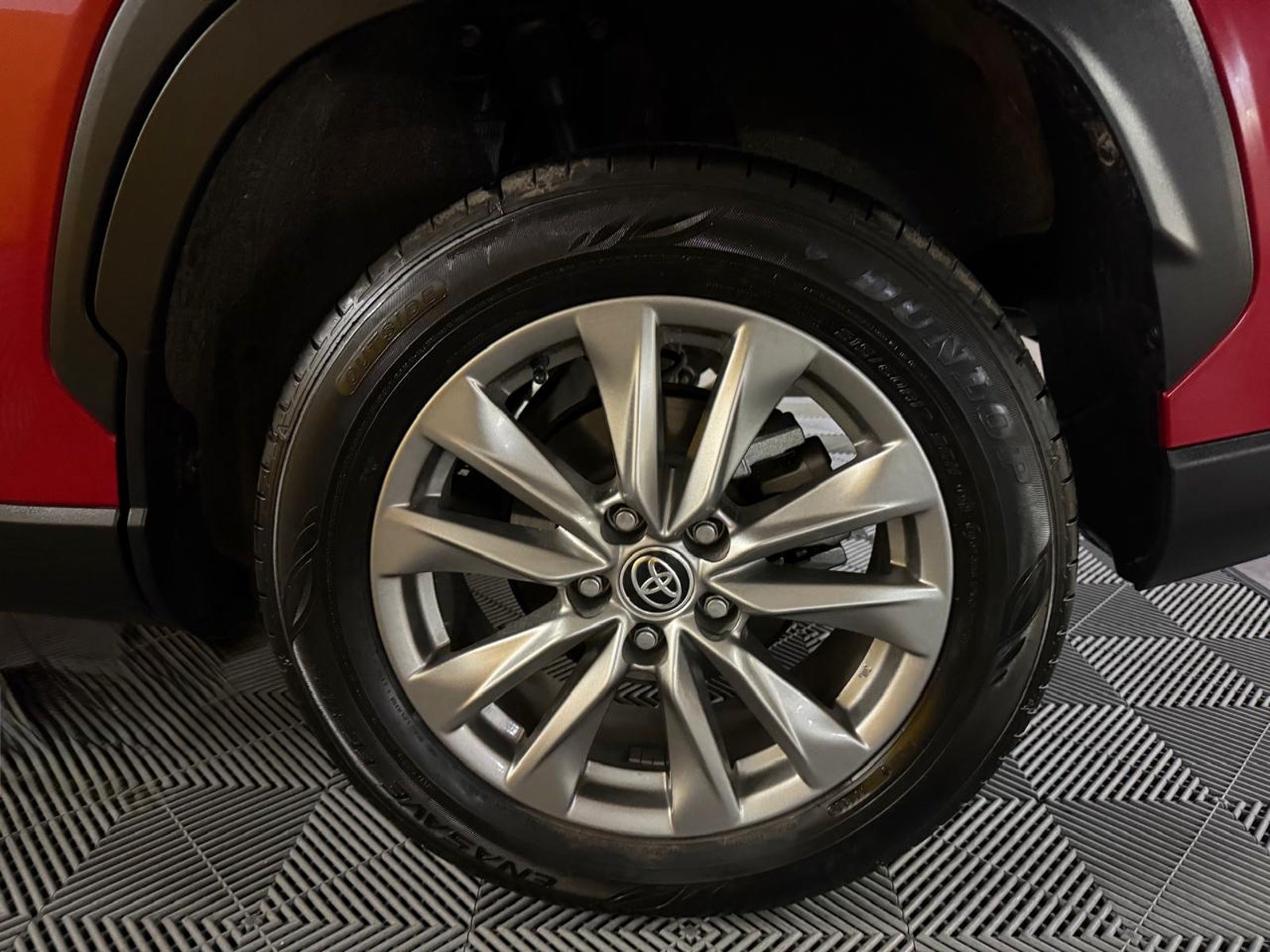 Toyota COROLLA CROSS 1.8 AUT 2023 - Imagen 20 de 20