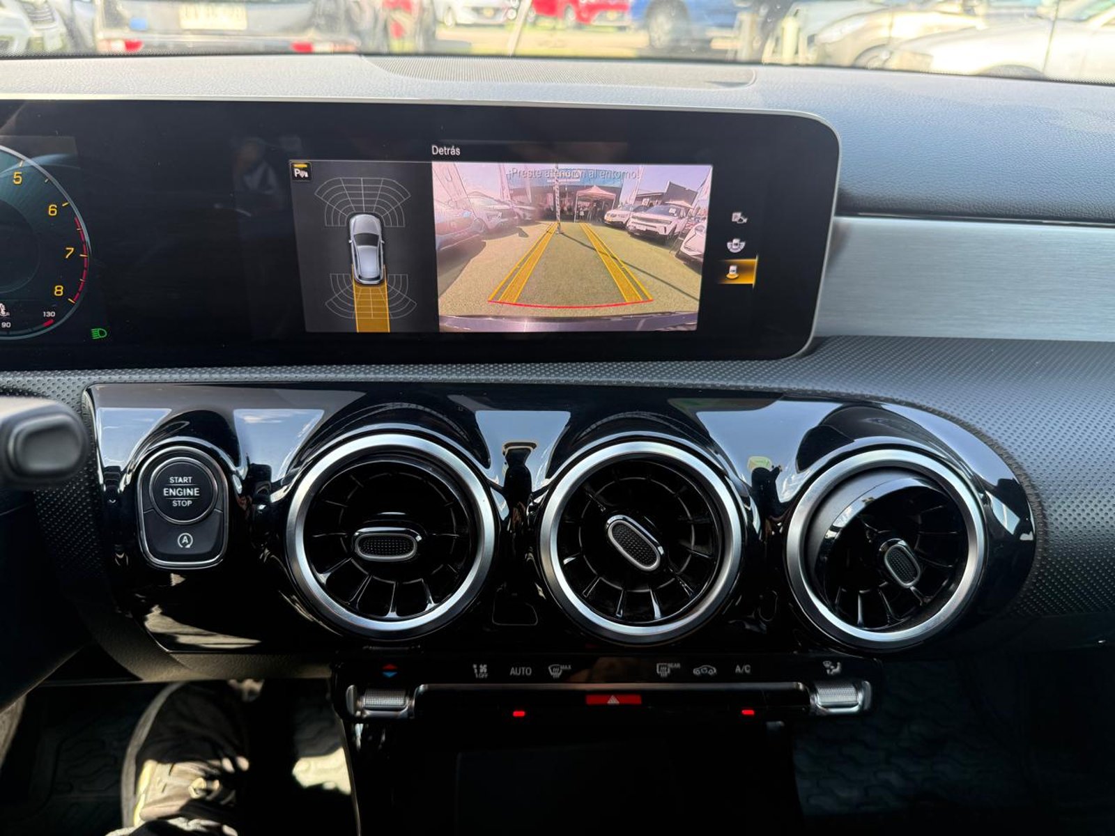 Mercedes-Benz A200 HATCH BACK 1.3 AUT 2020 - Imagen 17 de 20