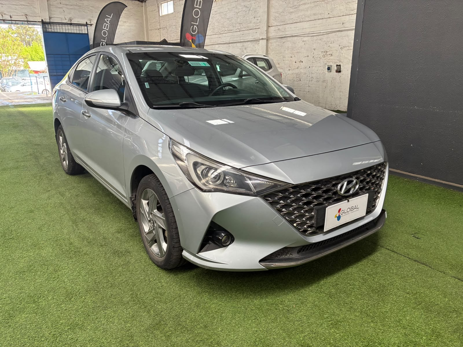 Hyundai ACCENT HCI 1.6 AUT 2023 - Foto 5 de 11