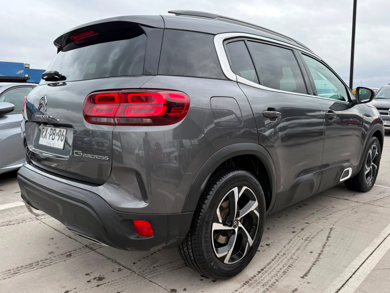 Citroën C5 AIRCROSS HDI 130 CVA6 1.5 AUT 2022 - Foto 5 de 19