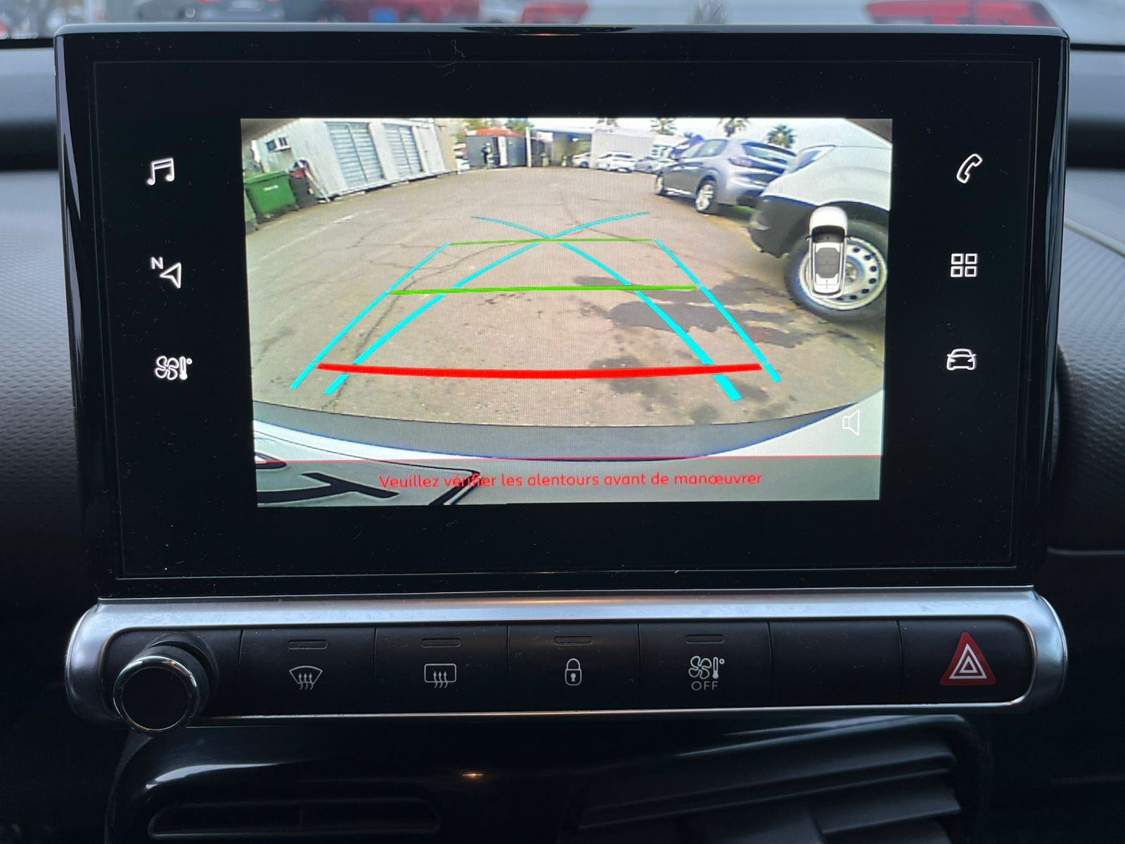 Citroën C-4 HDI 115 BVM6 S&S FEEL 2020 - Imagen 14 de 17