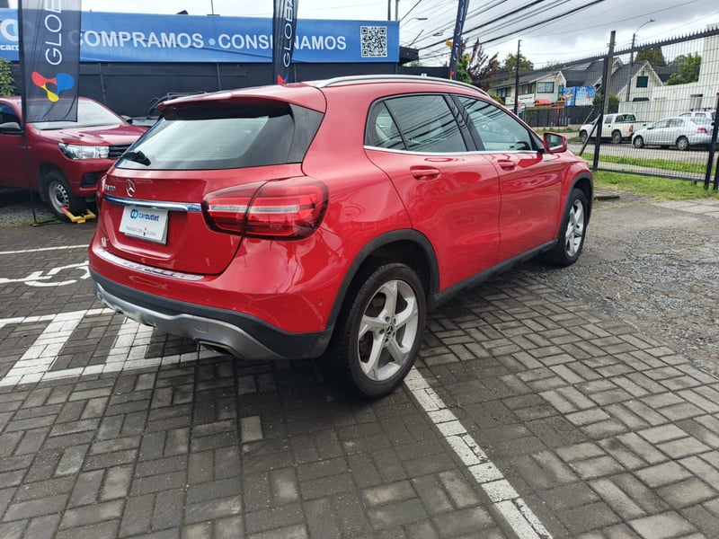 Mercedes-Benz GLA 200 HB 1.6 2020 - Imagen 4 de 11