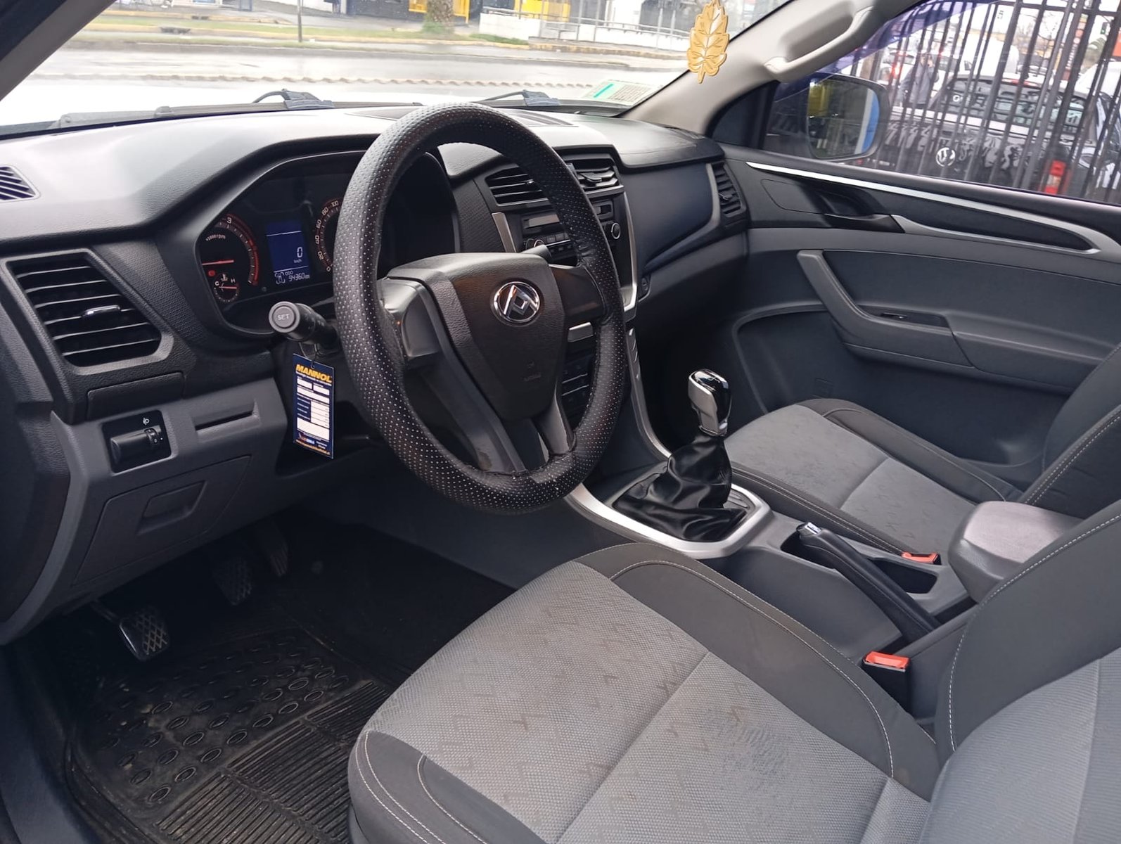 Maxus T60 DCAB 4X2 2.8 2021 - Imagen 8 de 13