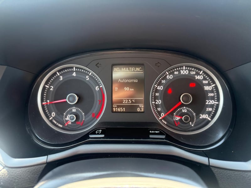 Volkswagen GOL TRENDLINE 1.6 2018 - Imagen 14 de 19