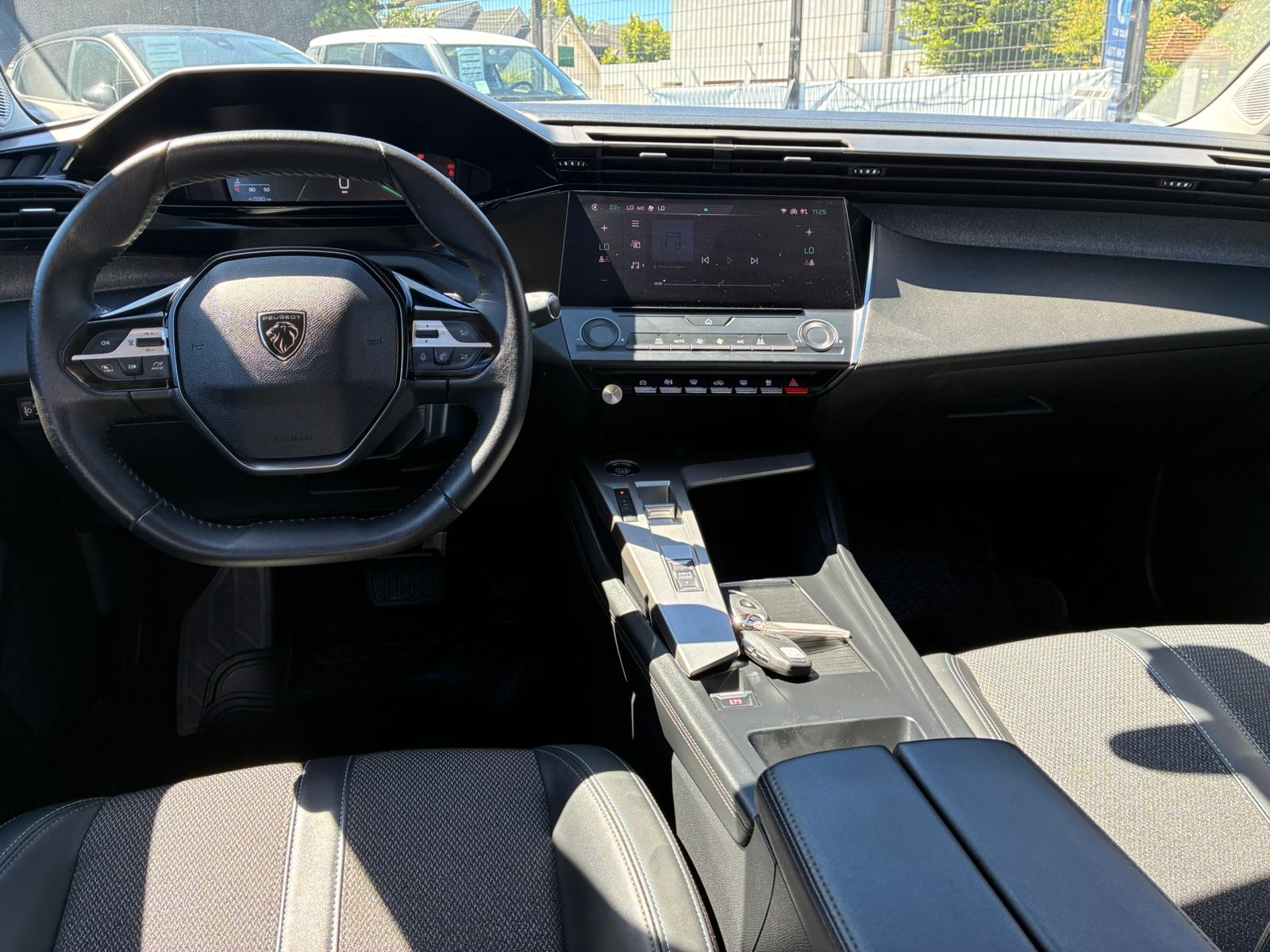 Peugeot 308 BLUEHDI 1.5 AUT 2024 - Imagen 10 de 11