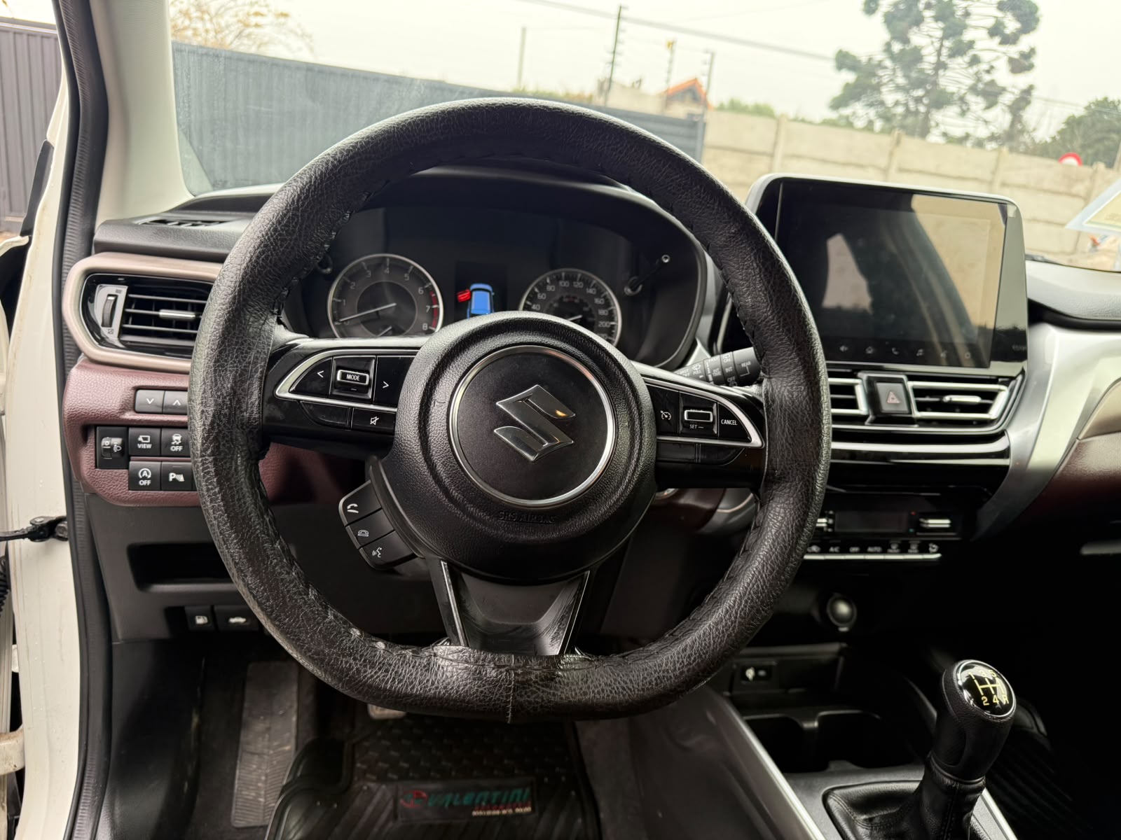 Suzuki FRONX ISG 1.5 2024 - Imagen 12 de 17