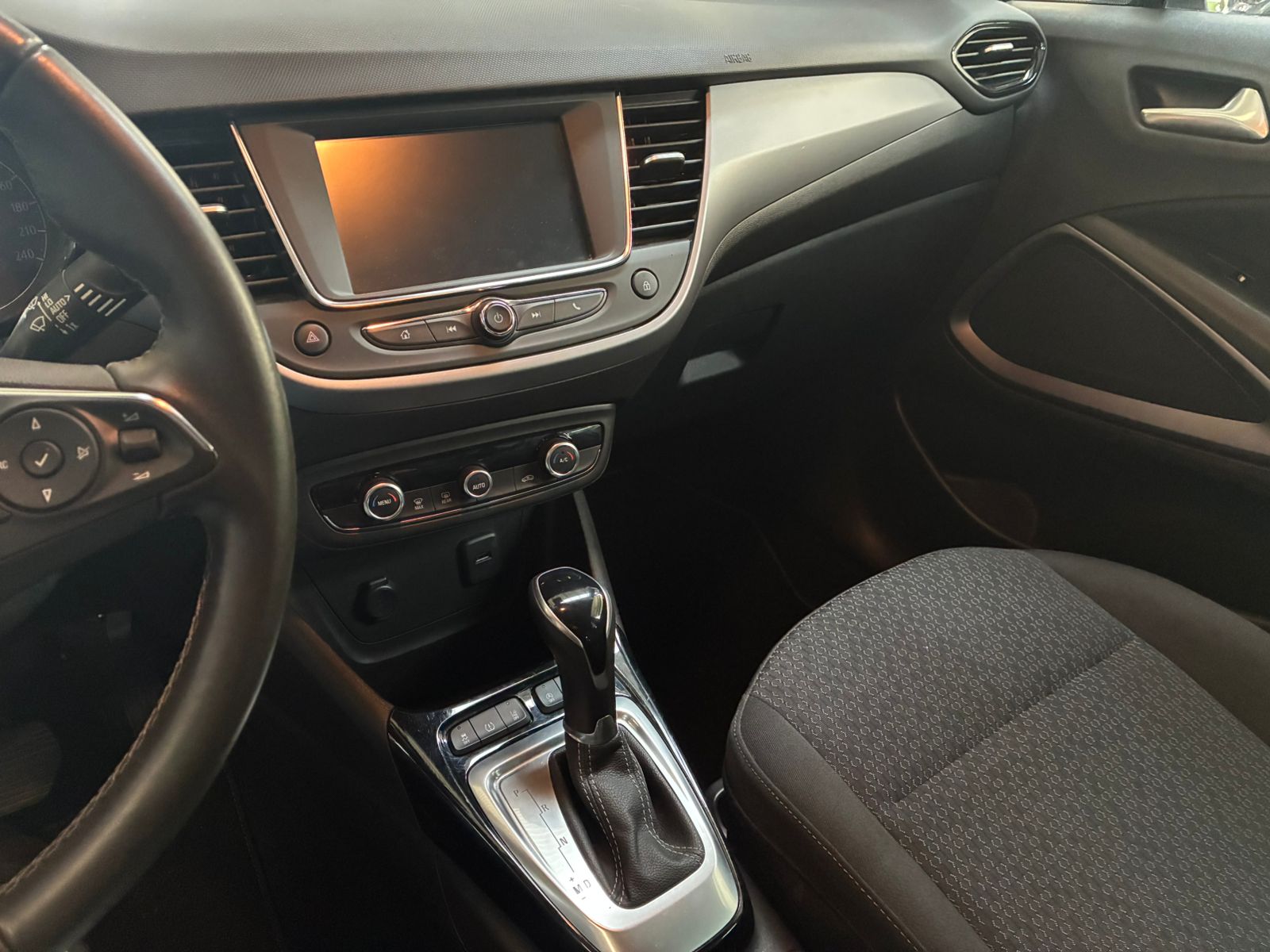 OPEL CROSSLAND 1.2 AT 2024 - Imagen 10 de 11