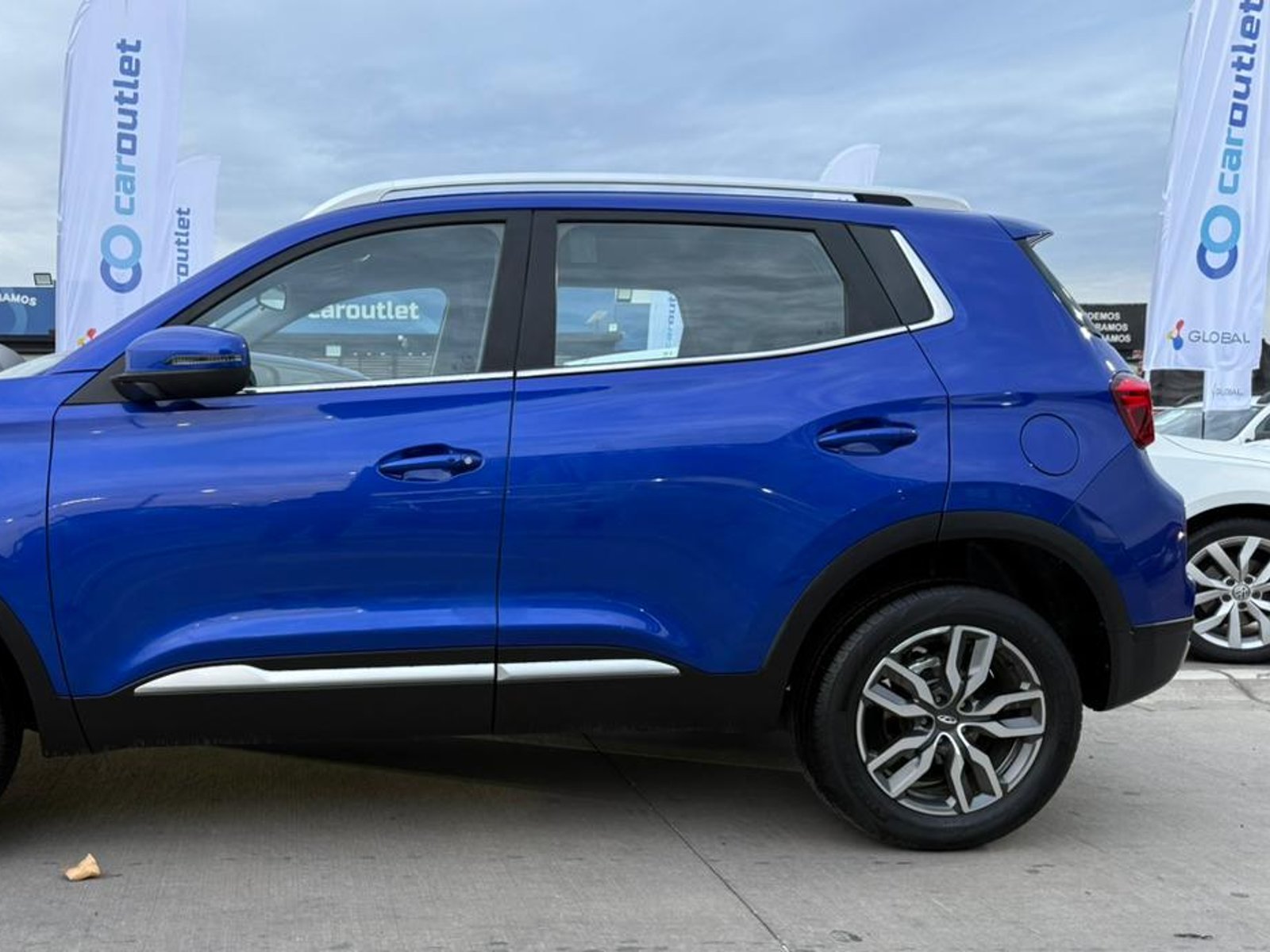 Chery TIGGO 3 1.5 2023 - Foto 2 de 18