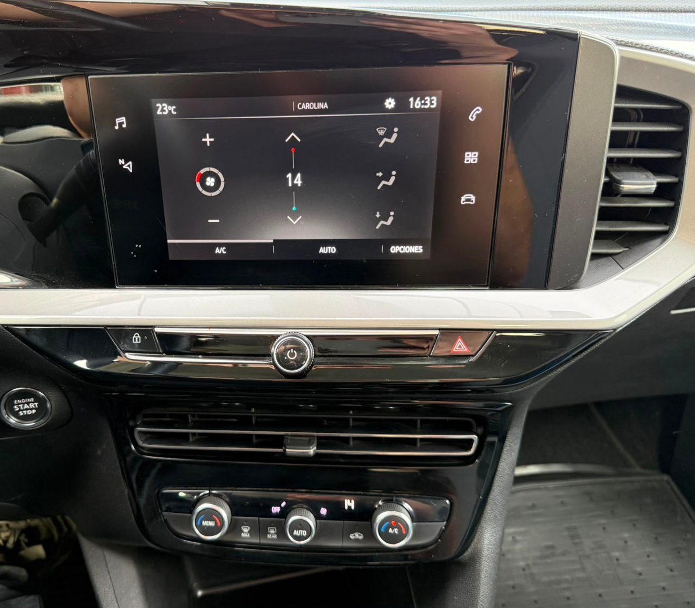 Opel MOKKA 1.2T 2023 - Imagen 14 de 18