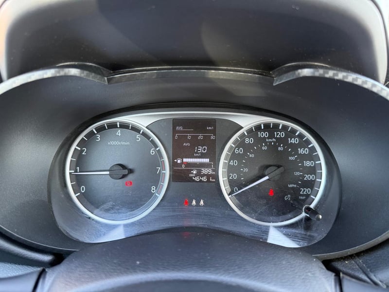 Nissan VERSA SENCE 1.6 2024 - Imagen 14 de 19