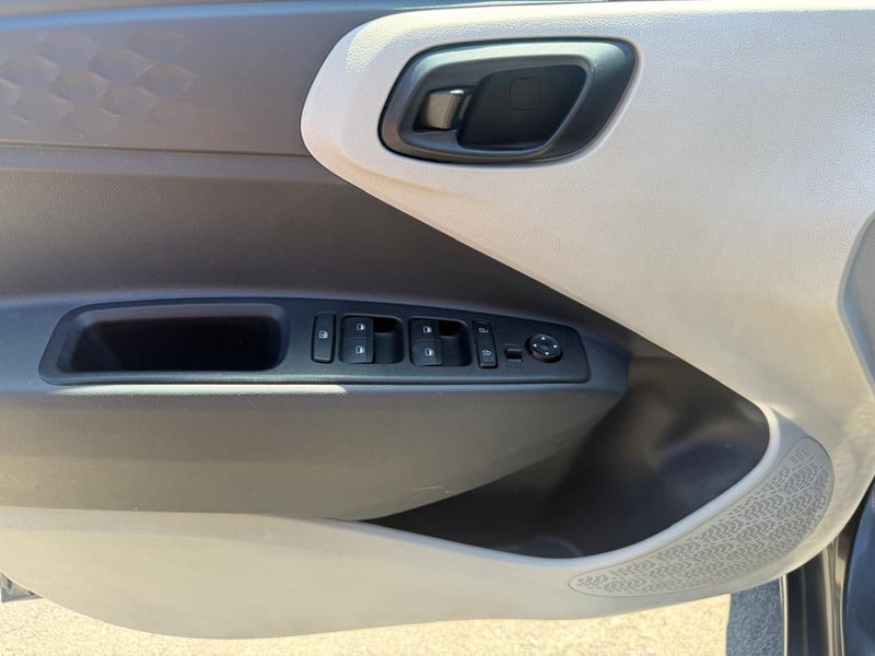 Hyundai GRAND I10 1.2 AUT 2025 - Imagen 11 de 20