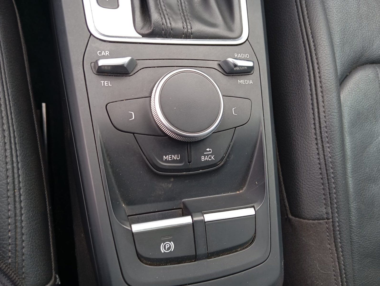 Audi Q2 TFSI SPORT 1.4 AUT 2018 - Imagen 14 de 15