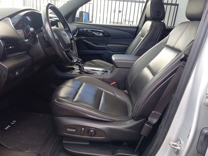 Chevrolet NG TRAVERSE AWD 3.6 AUT 2022 - Imagen 13 de 17