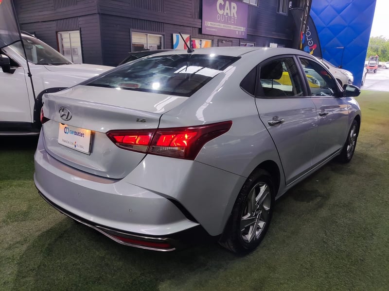 Hyundai ACCENT HCI 1.6 AUT 2023 - Imagen 4 de 13