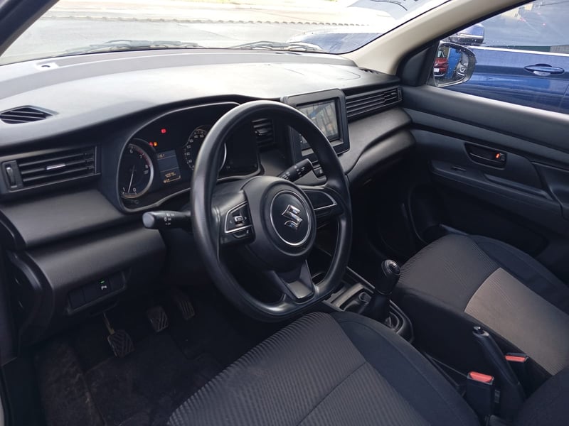 Suzuki ERTIGA GLX 1.5 2022 - Imagen 10 de 14
