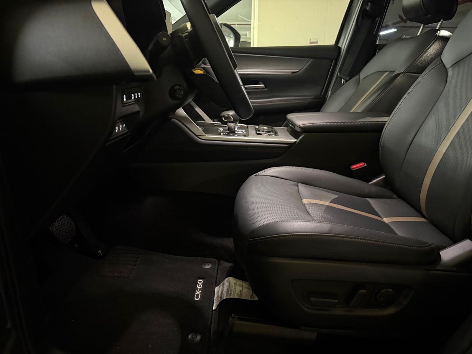 Mazda CX60 PREMIUM SPORT 4X4 3.3 AUT 2024 - Imagen 11 de 20