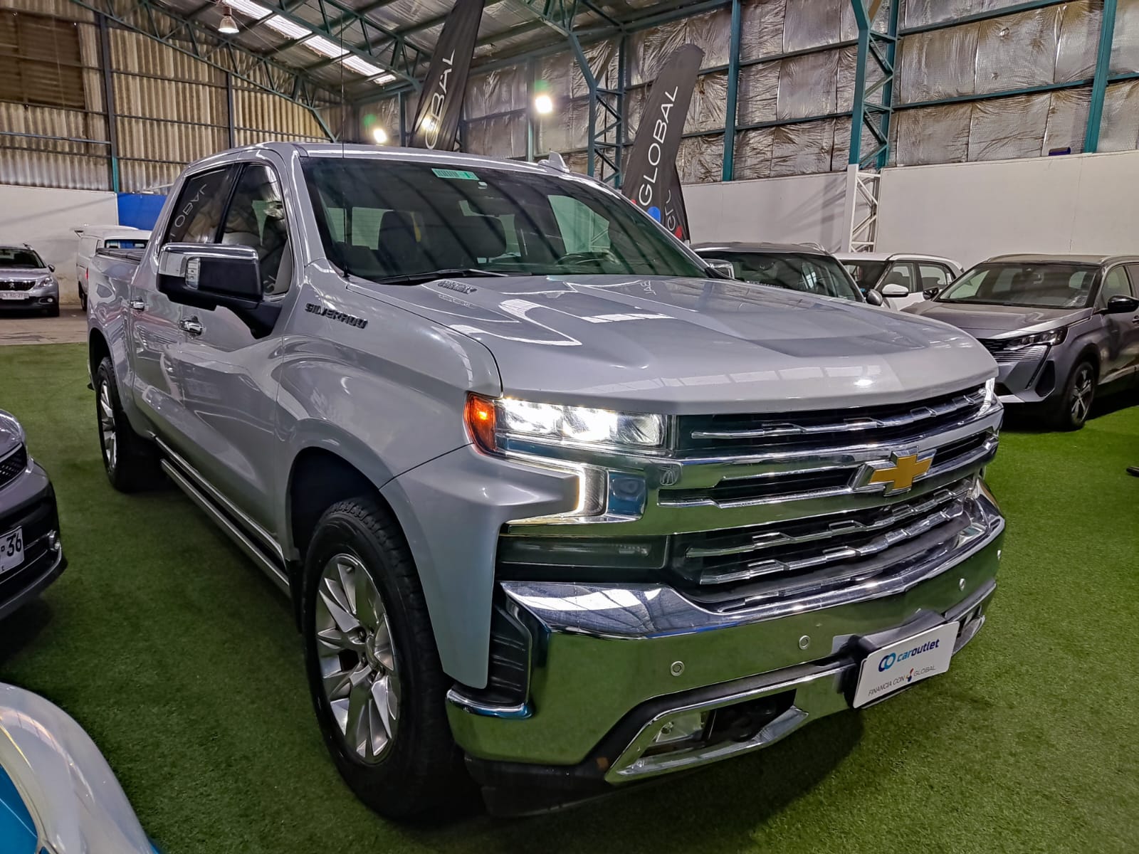 Chevrolet SILVERADO CC LTZ 4X4 3.0 AUT 2022 - Imagen 7 de 14