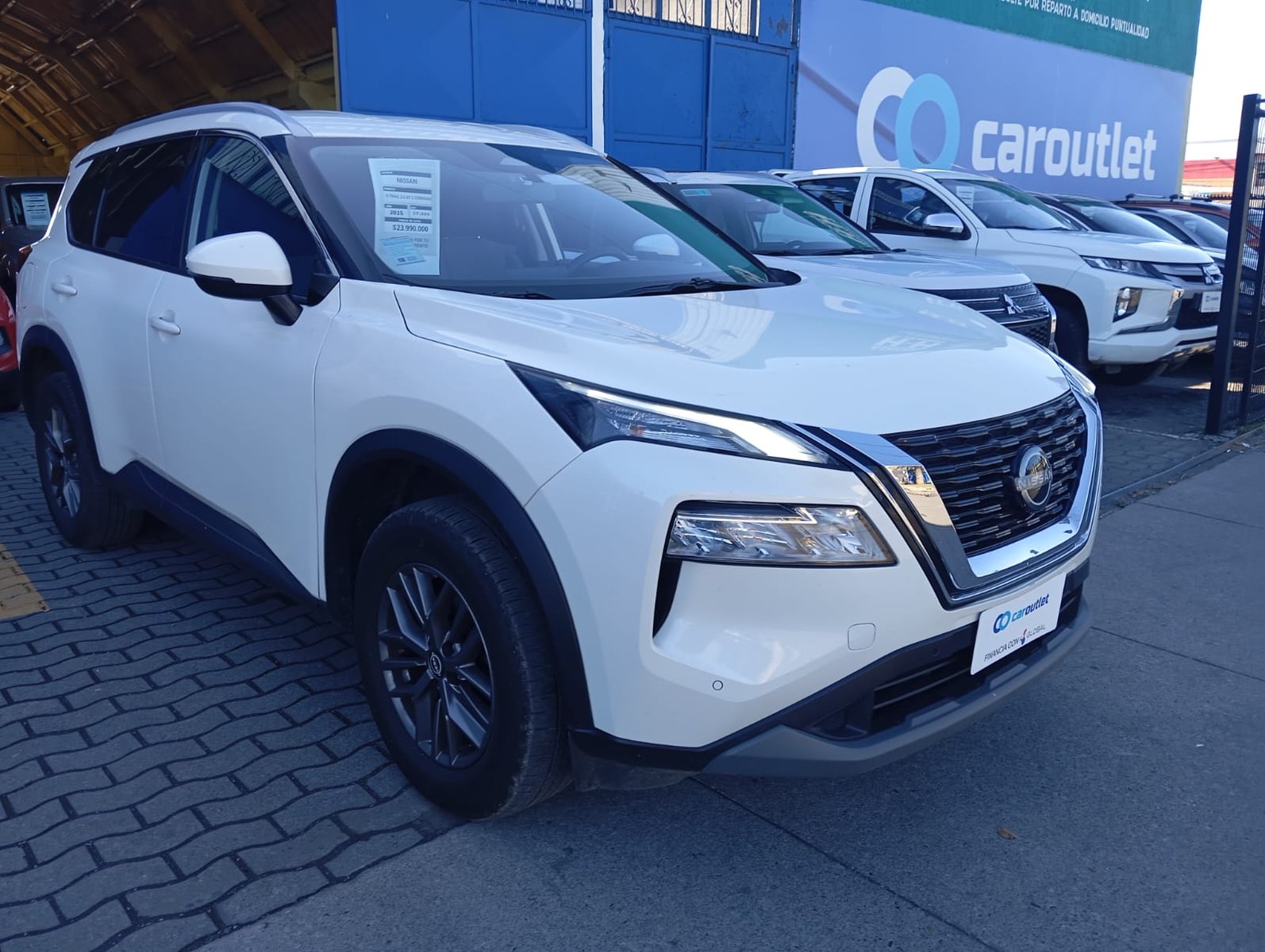 Nissan X TRAIL 4X2 2.5 AUT 2025 - Imagen 3 de 10