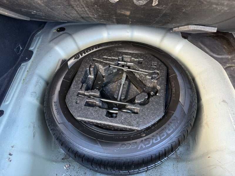 Kia RIO 4 LX 1.4 2019 - Imagen 18 de 18