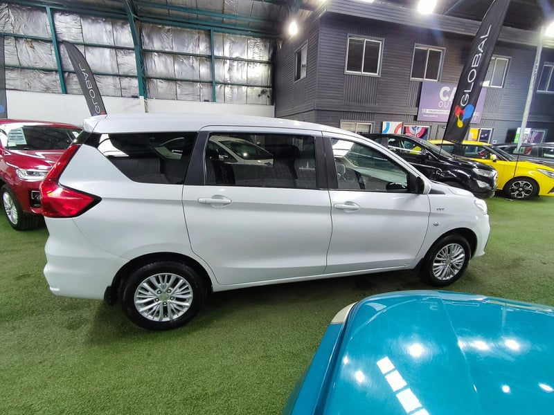 Suzuki ERTIGA GL 1.5 AUT 2019 - Imagen 6 de 14
