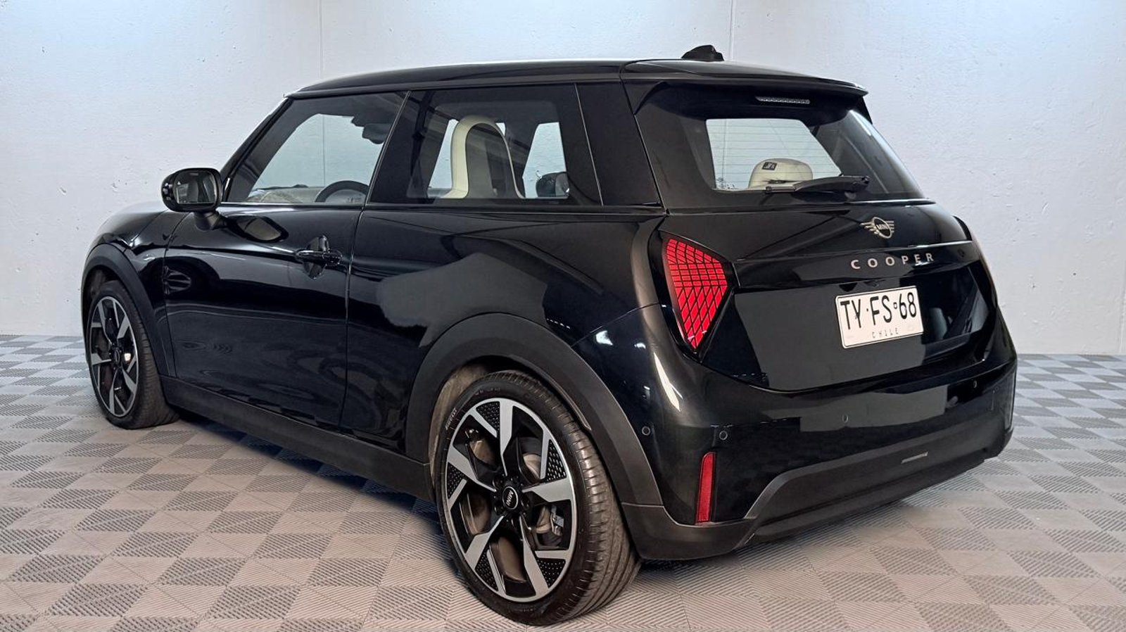 Mini COOPER C 1.5 AUT 2025 - Imagen 3 de 20