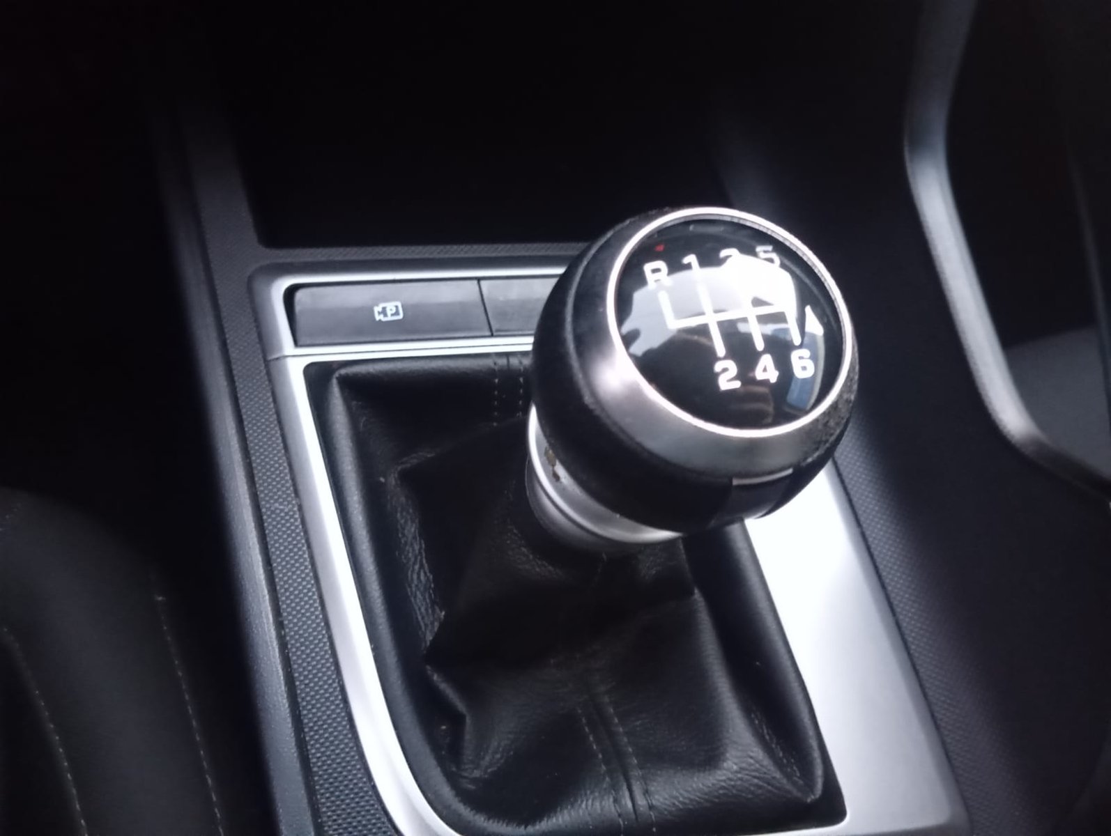 Hyundai ELANTRA CN7 1.6 2023 - Imagen 12 de 13