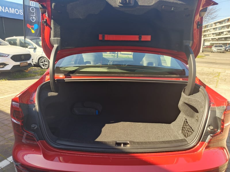 Volvo S60 II B4 2.0 AUT 2023 - Imagen 12 de 12