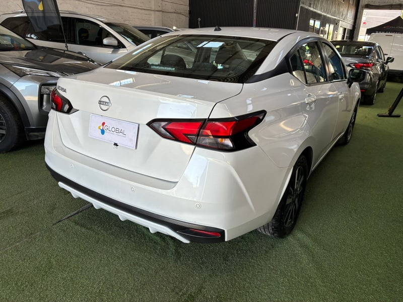 Nissan VERSA ADVANCE CVT 1.6 2024 - Imagen 4 de 10