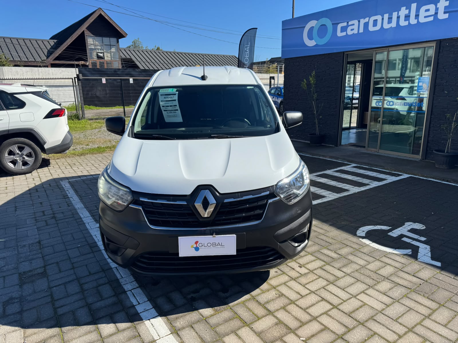Renault EXPRESS 1.5 2023 - Imagen 6 de 10