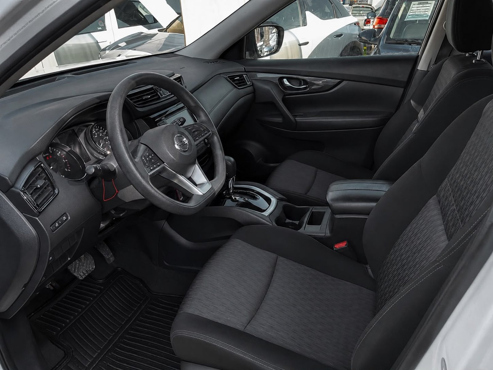 NISSAN X TRAIL T32 CVT 2.5 AUT 2022 - Imagen 9 de 18